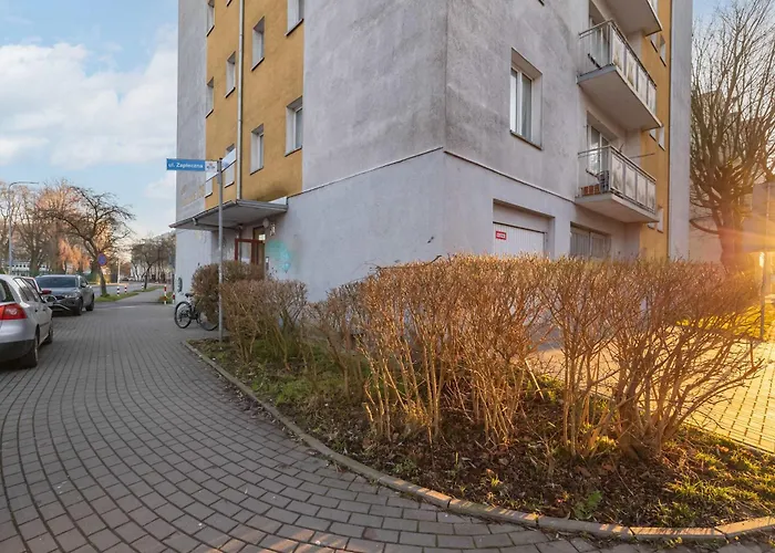Apartman Atmospheric In Center With Desk And Bathtub By Renters Kołobrzeg